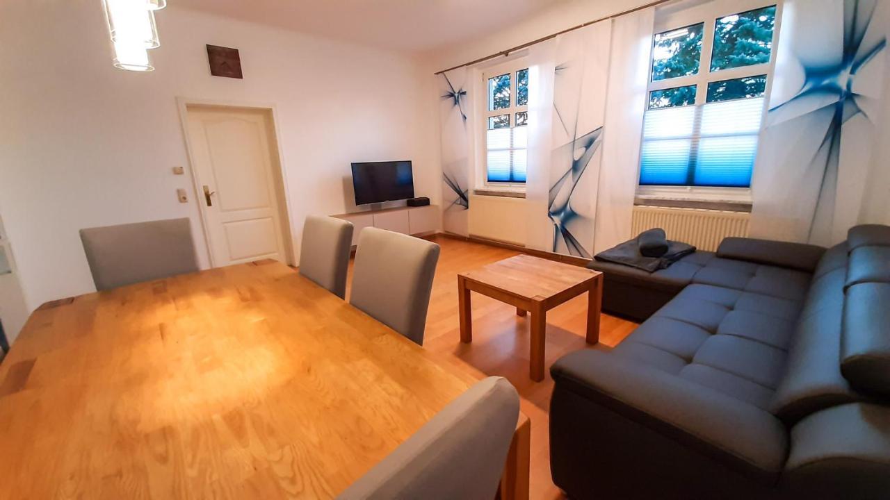Ferienwohnung Pasewalk, 110 Qm Mit Geschirrspueler Papendorf  المظهر الخارجي الصورة